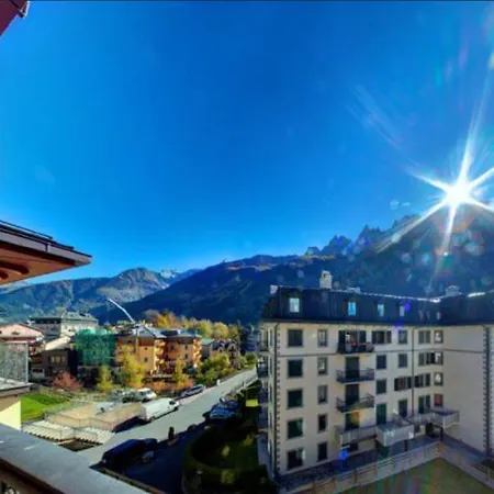 Alpes III - 3 Chambres - Hyper Centre Apartament